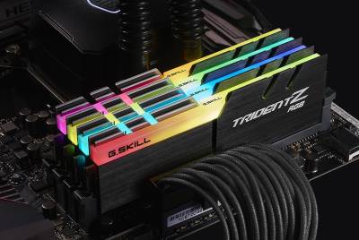 G.Skill Trident Z RGB illuminazione a LED